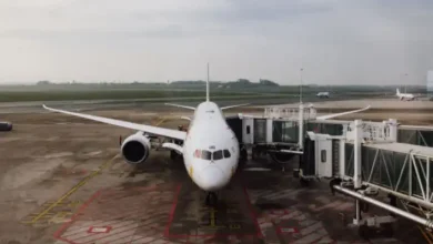 United Refutes Free Changes Amid Airport Name Controversy